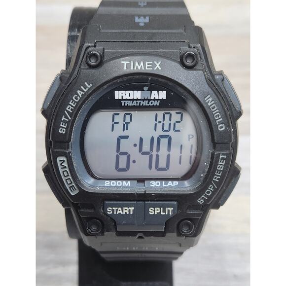 Timex Men\'s Ironman Triathlon Endure 30 Shock 42mm Watch, New Battery main image 6